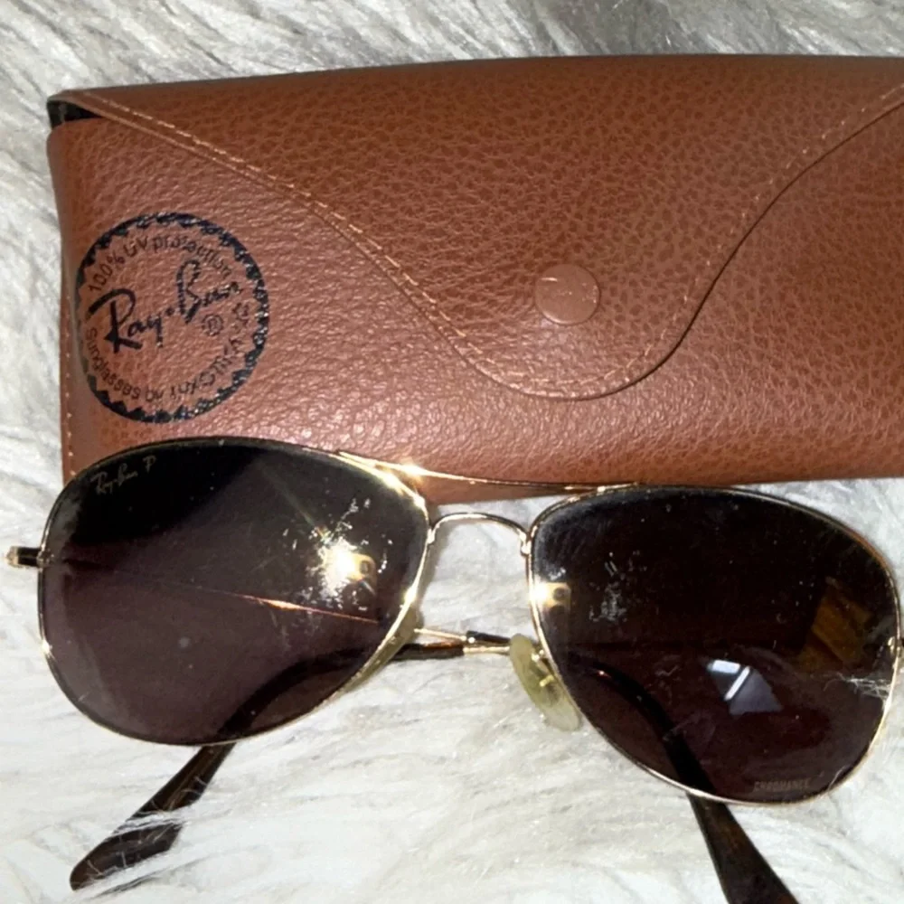Ray-Ban Brown Sunglasses with Case - Picture 1 of 3